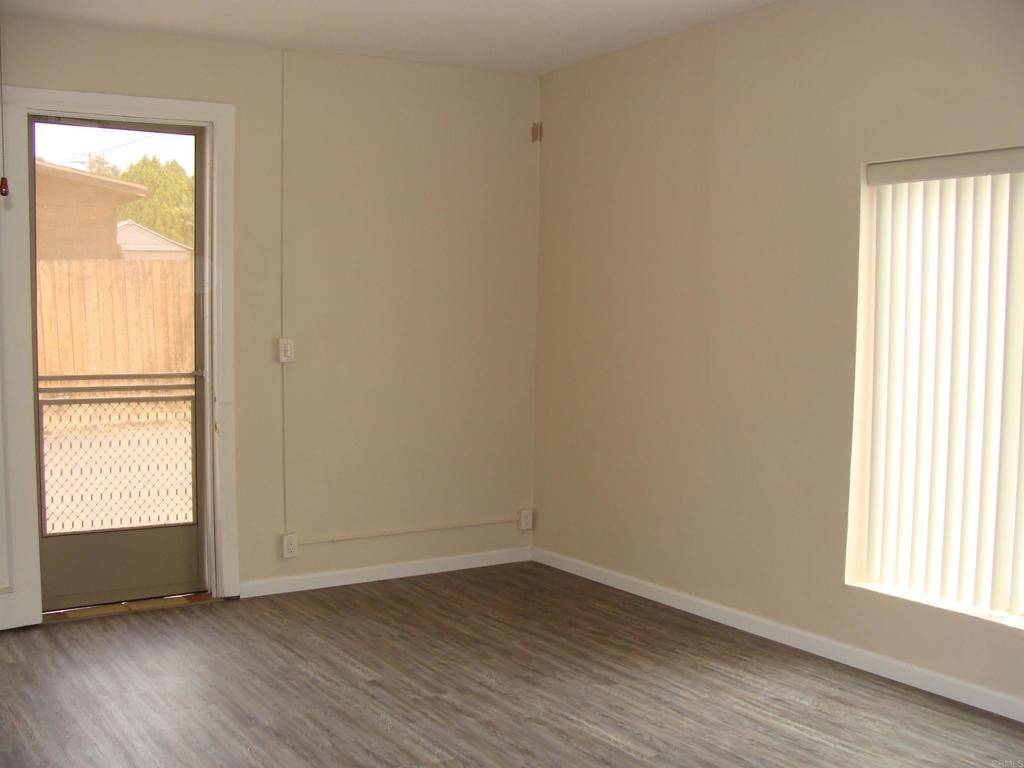 Lakeside, CA 92040,12652 Julian Ave