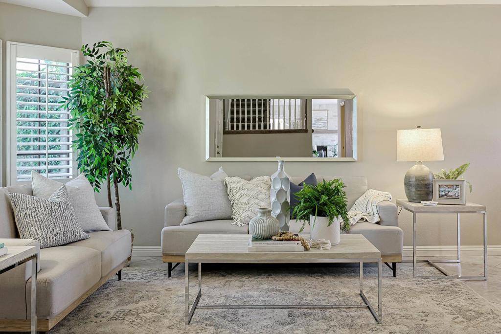San Diego, CA 92124,11606 Vaca PL