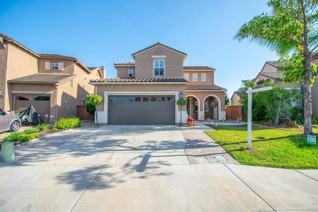 Chula Vista, CA 91914,2414 Falcon Valley DR