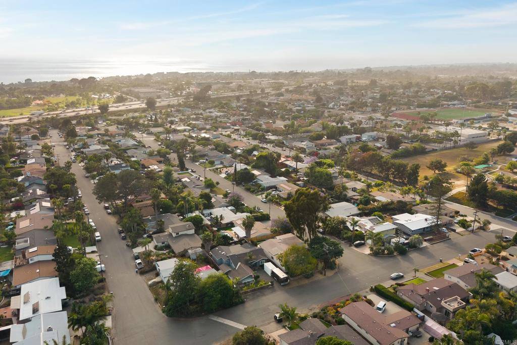Cardiff By The Sea, CA 92007,835 Cathy LN