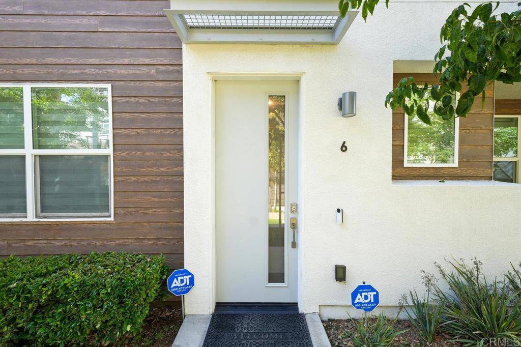 Chula Vista, CA 91915,2035 Bravo LOOP #6