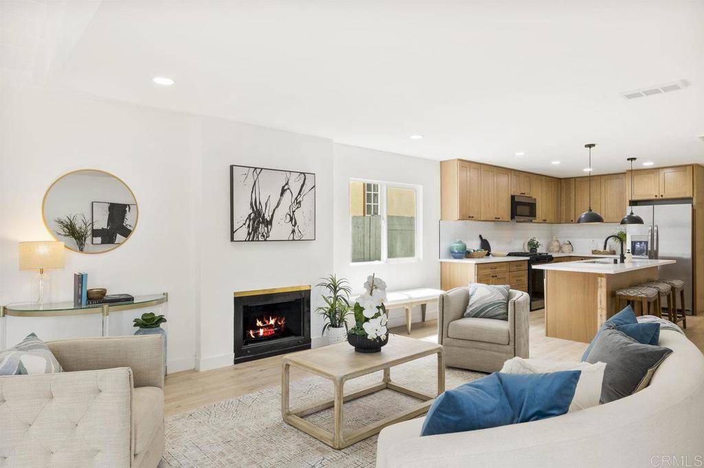 Oceanside, CA 92056,3914 Sherbourne Dr