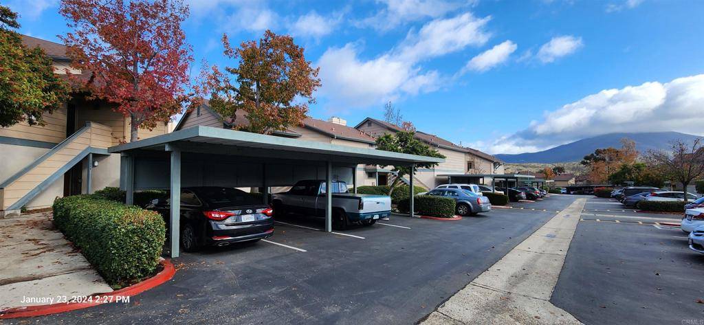 Spring Valley, CA 91977,3040 CHARWOOD CT
