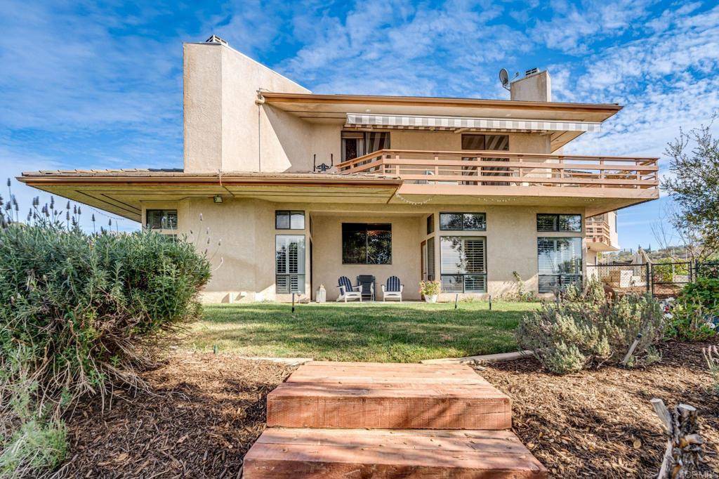 El Cajon, CA 92021,10937 Quail Canyon Rd