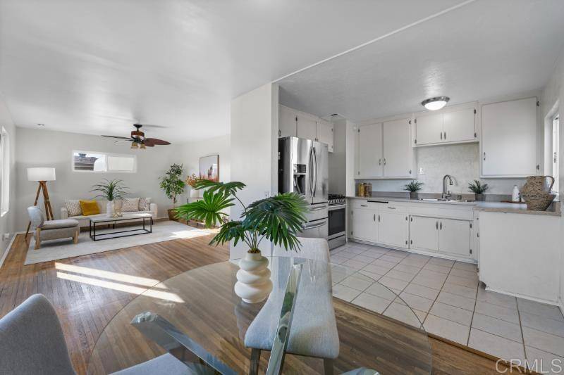 San Diego, CA 92117,4454 Ute DR