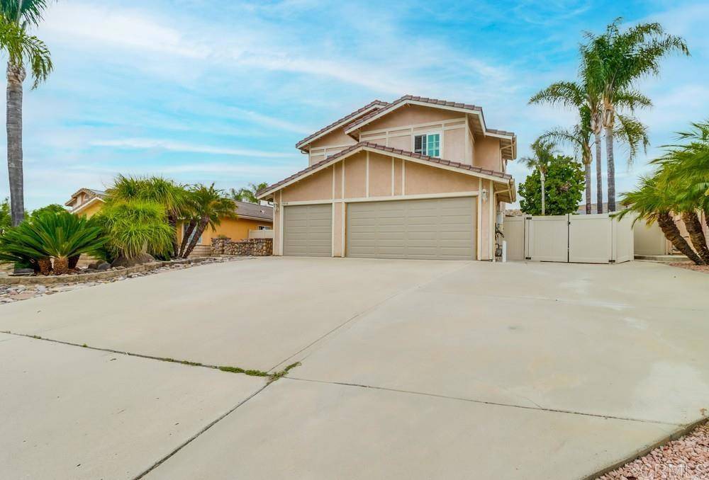 Santee, CA 92071,9898 Bilteer DR