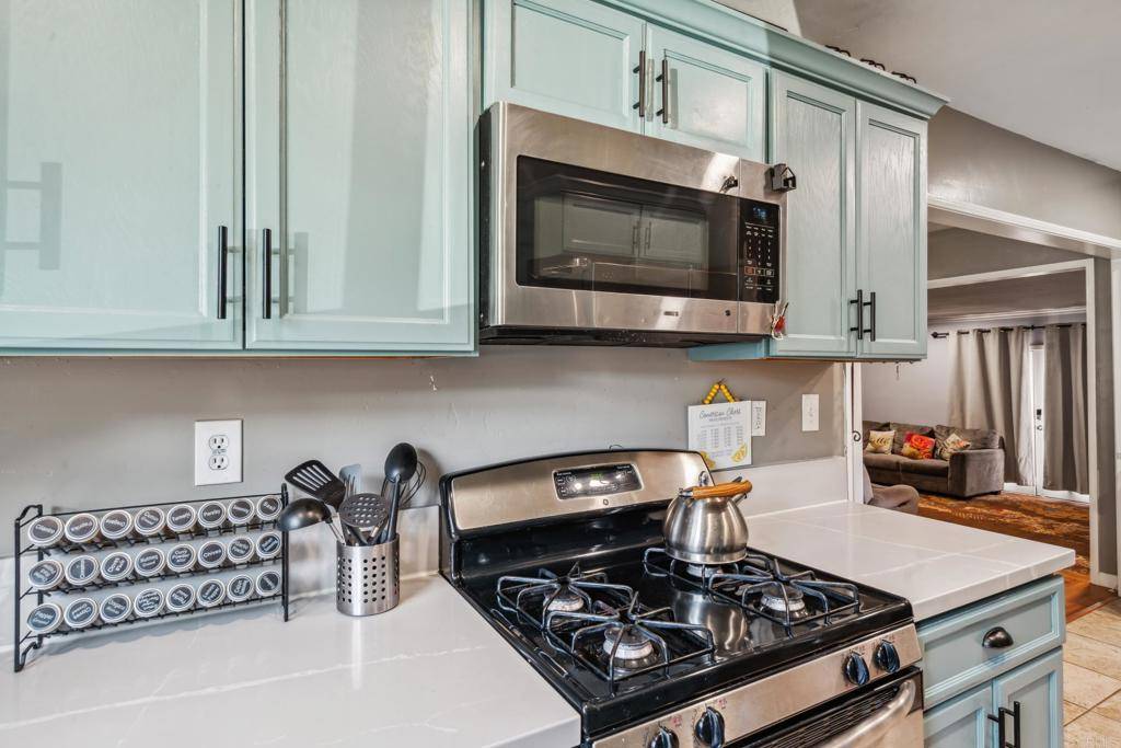 La Mesa, CA 91941,3443 Trophy DR