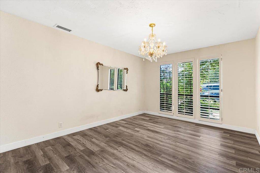 Ramona, CA 92065,25175 Hereford DR