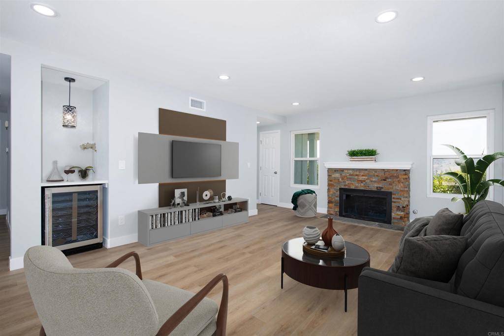 Poway, CA 92064,13050 Tuscarora DR