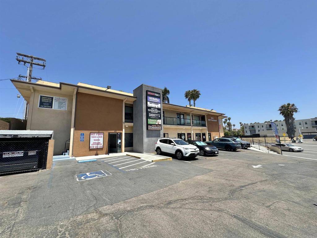 National City, CA 91950,1615 E Plaza BLVD