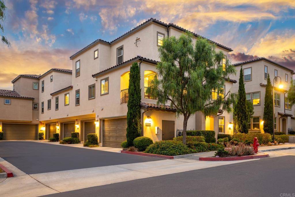 Oceanside, CA 92056,4336 Harbor Way #1