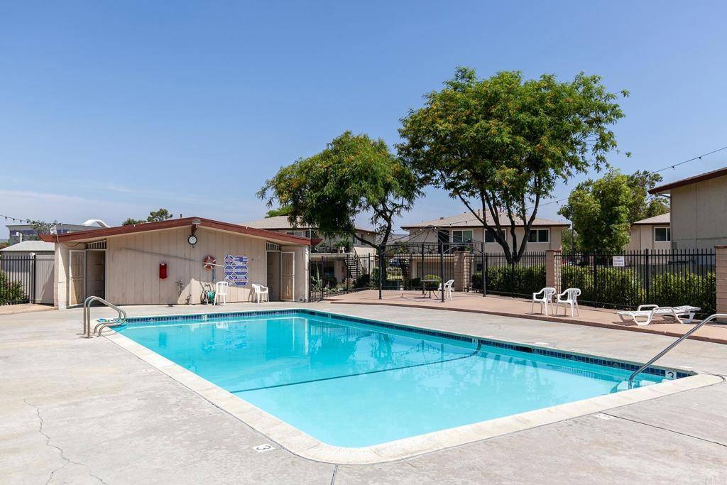 Santee, CA 92071,9838 MISSION VEGA DR ##1