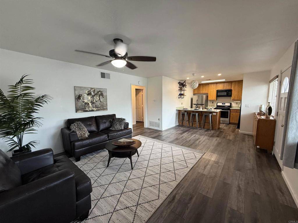 Santee, CA 92071,9838 MISSION VEGA DR ##1