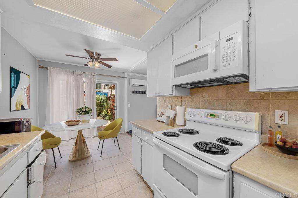 San Diego, CA 92123,7878 Nightingale WAY