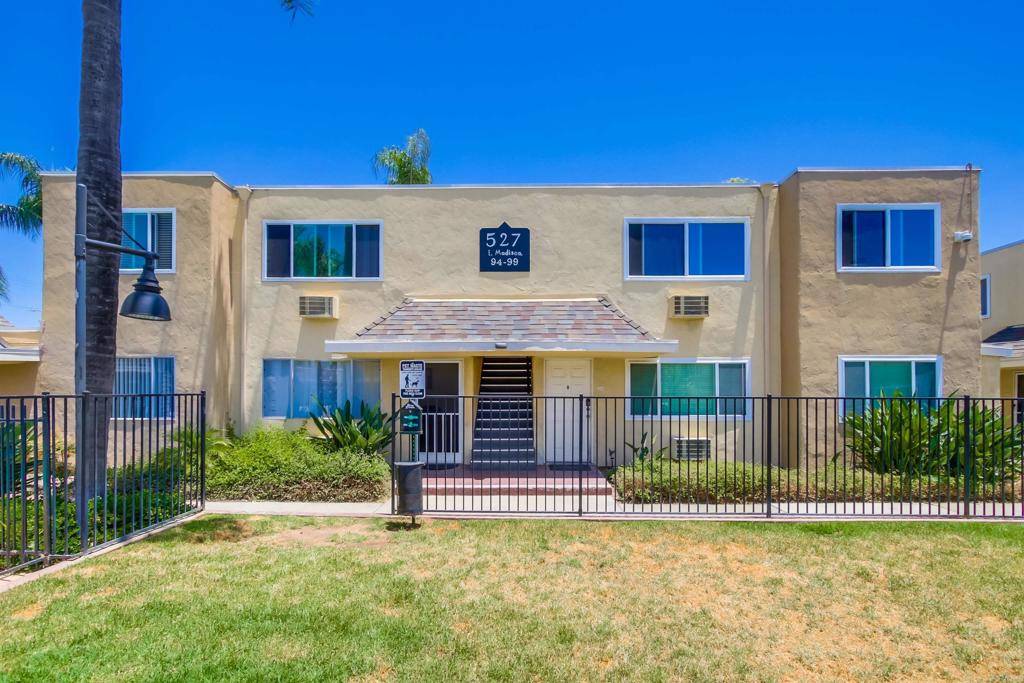 El Cajon, CA 92020,527 E Madison Ave #95