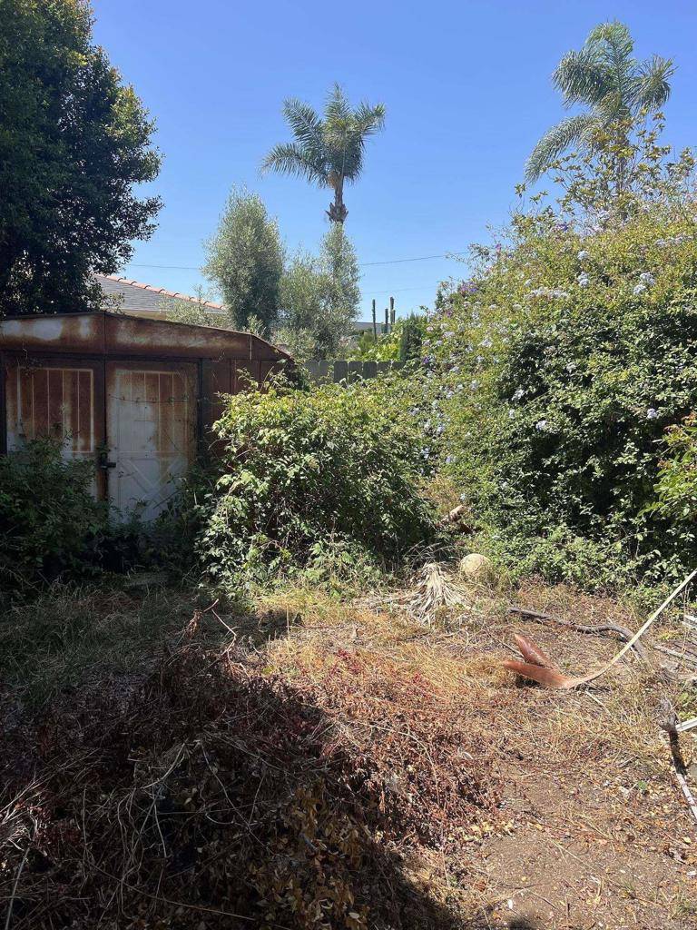 San Diego, CA 92116,3621 Collier AVE