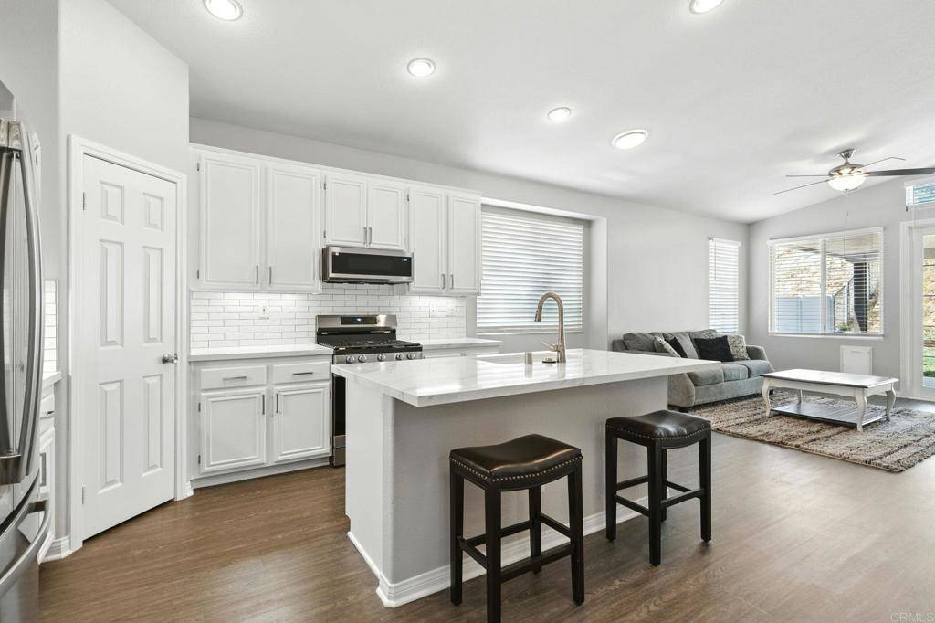 Temecula, CA 92592,46076 Via La Colorada