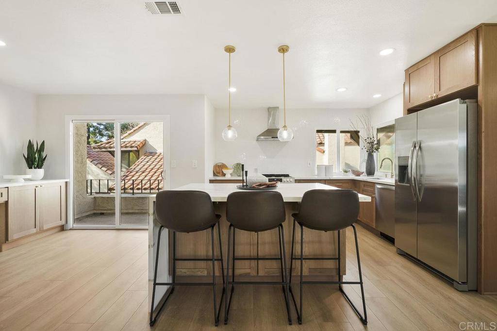 San Diego, CA 92128,17515 Devereux Rd