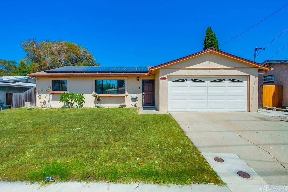 Oceanside, CA 92056,3018 Thunder DR