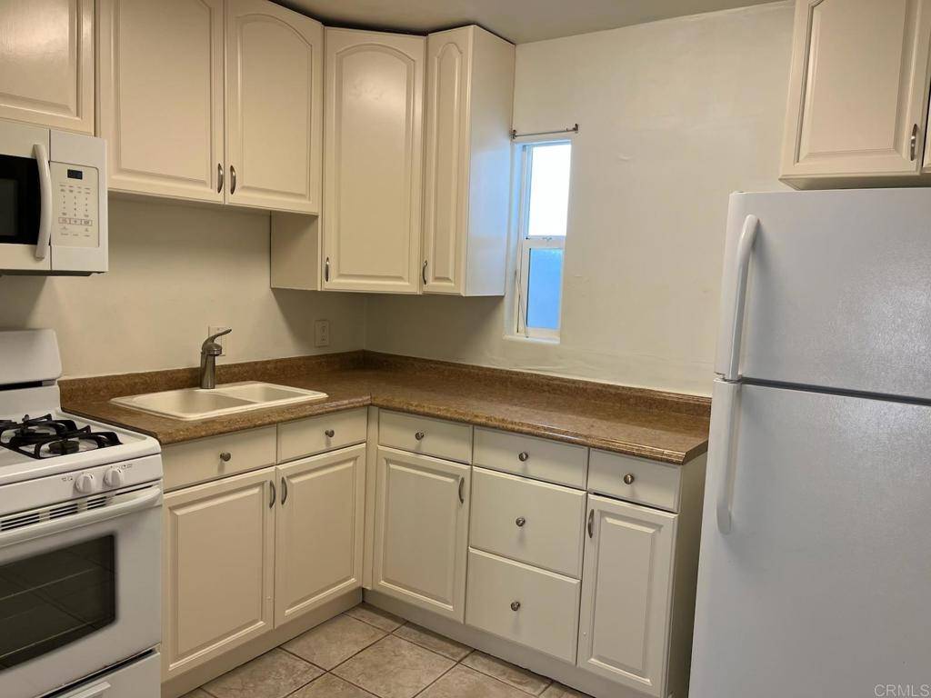 Chula Vista, CA 91910,169 1/2 Minot AVE