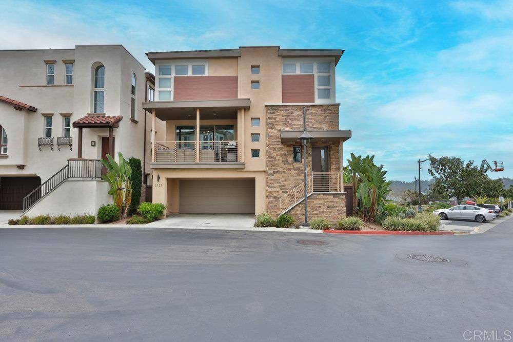 San Diego, CA 92108,2121 Apex WAY