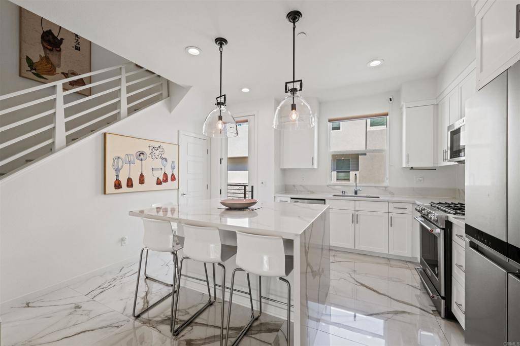 San Diego, CA 92126,10422 Adamson WAY
