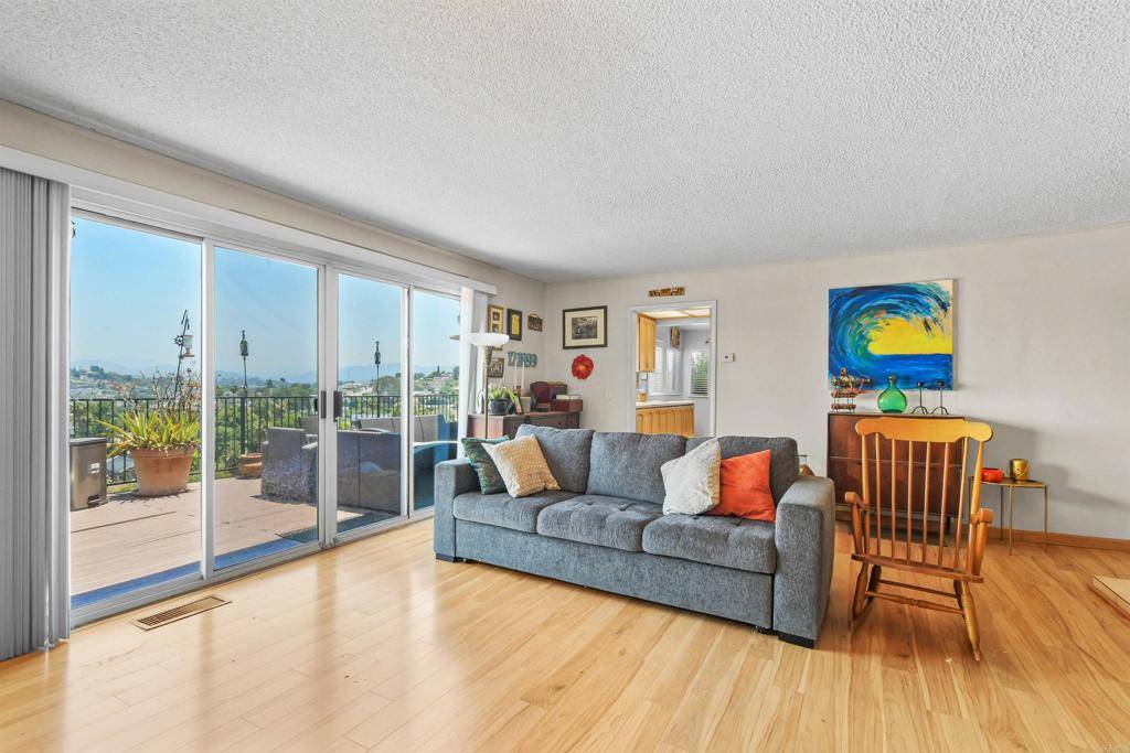Spring Valley, CA 91977,3135 South Bonita Street