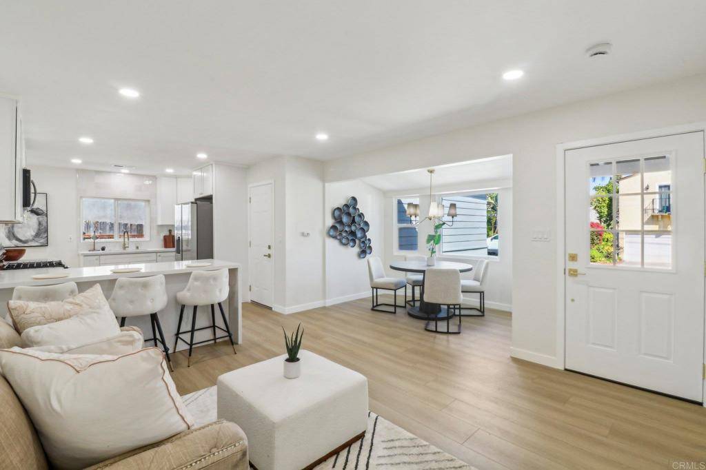 San Diego, CA 92104,1740 Petra DR