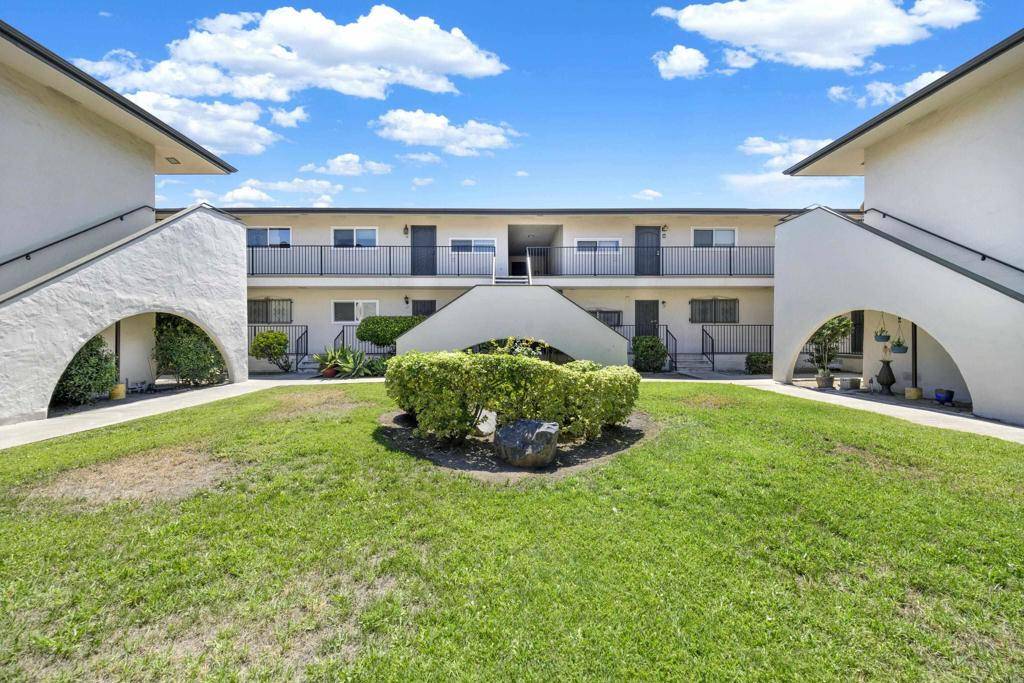 La Mesa, CA 91941,4514 3rd ST #22