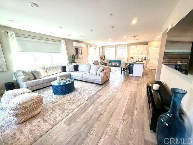 Chula Vista, CA 91915,1959 Minimalist LN