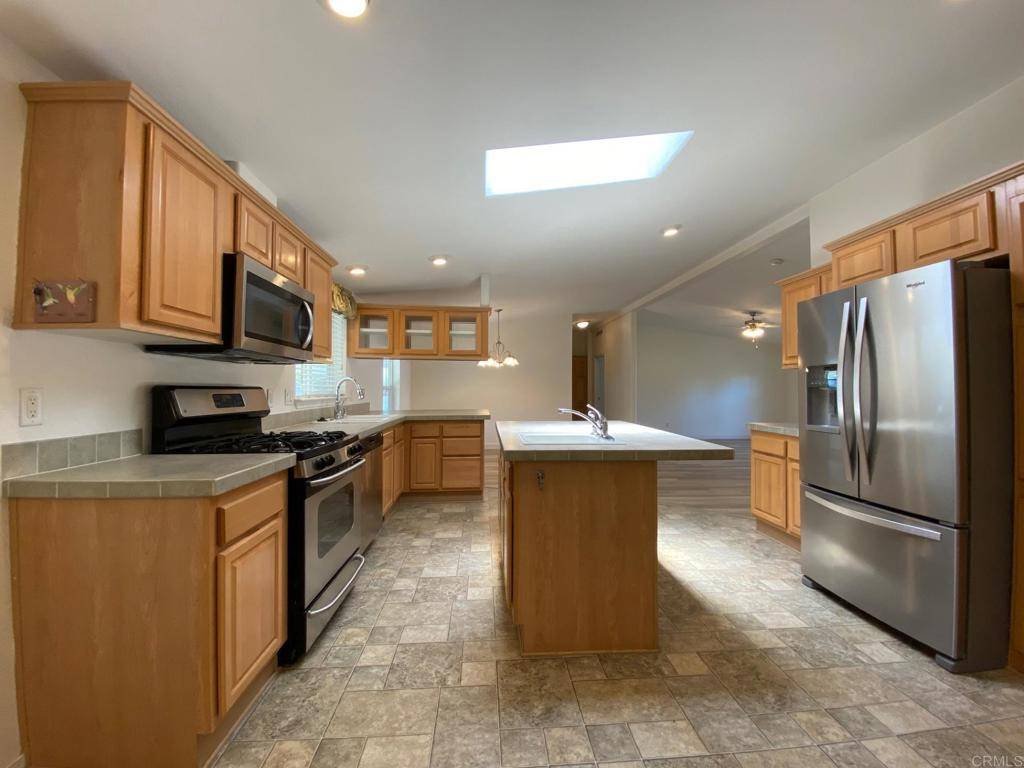 El Cajon, CA 92019,1285 E Washington AVE #20