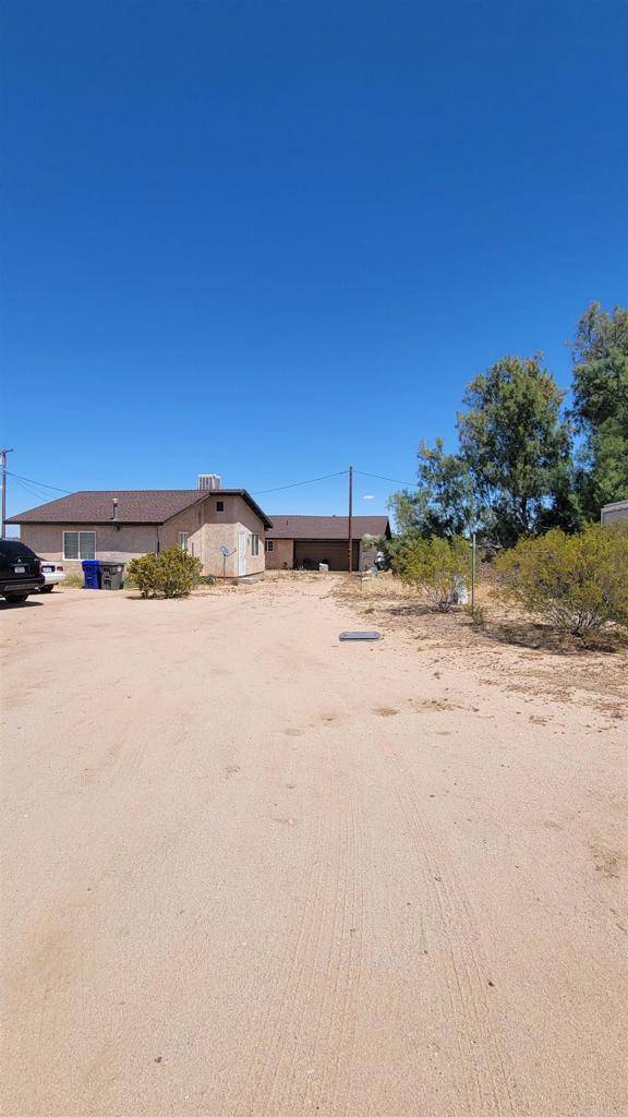Yucca Valley, CA 92284,57111 Buena Vista DR