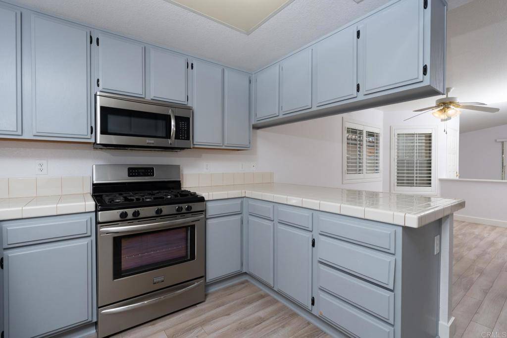 Menifee, CA 92585,28328 Via Bandita