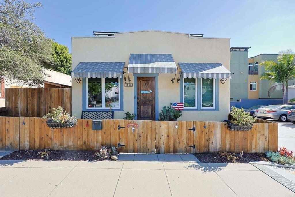 Coronado, CA 92118,1114 4th ST