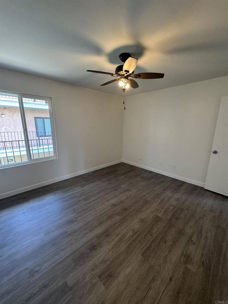 Oceanside, CA 92054,552 Canyon DR #26