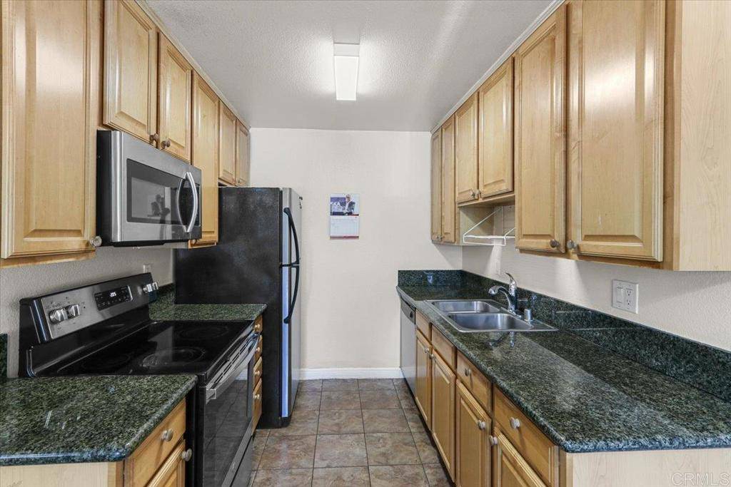 El Cajon, CA 92021,390 N 1st ST #23