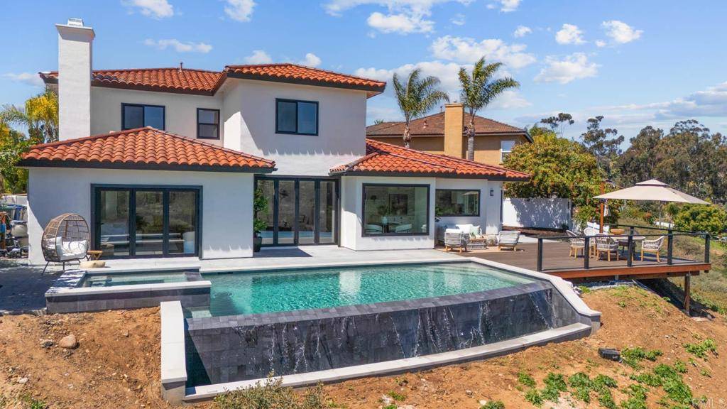 Bonita, CA 91902,3792 Vista Pointe