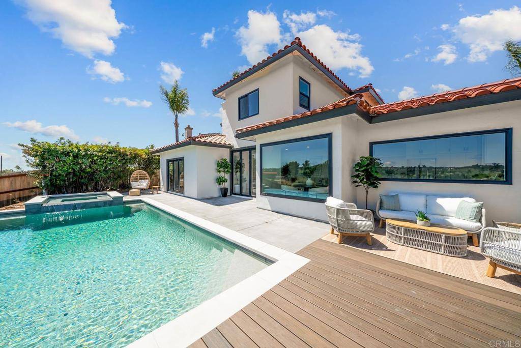Bonita, CA 91902,3792 Vista Pointe