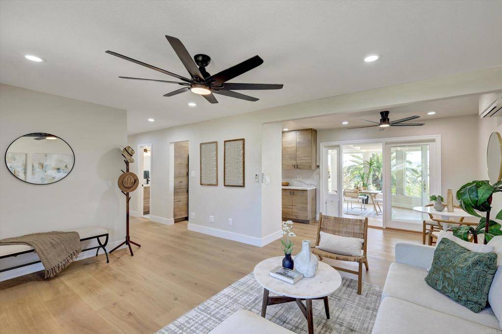 San Diego, CA 92117,4107 Cole WAY