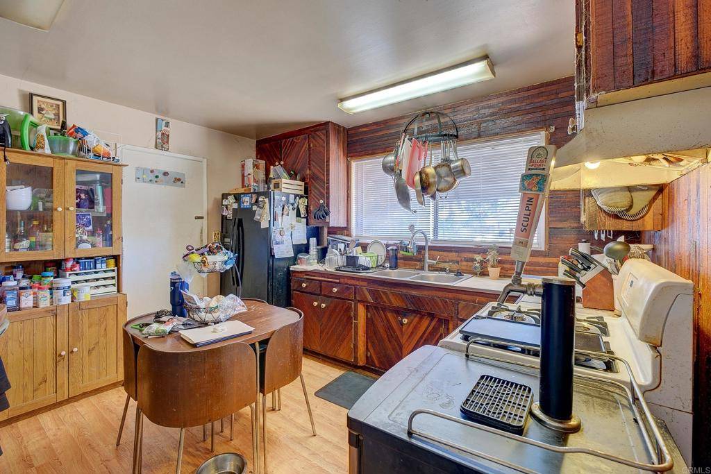 Santee, CA 92071,10151 Strathmore Drive
