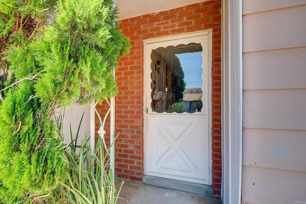 Santee, CA 92071,10151 Strathmore Drive