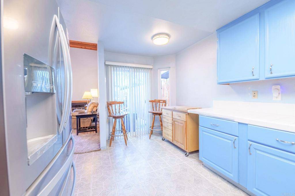 San Ysidro, CA 92173,3833 Via Del Bardo