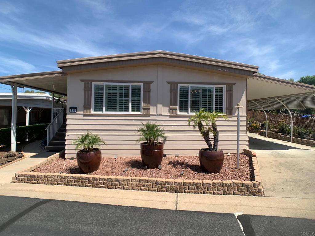 El Cajon, CA 92021,15420 Olde Highway 80 #157