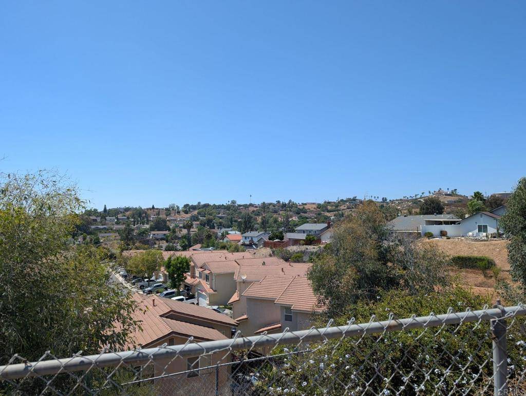 El Cajon, CA 92021,1660 Lomacita  Terrace