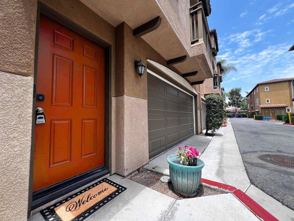 San Diego, CA 92114,506 62nd ST #5