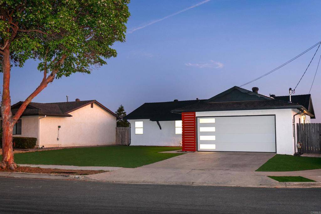 San Diego, CA 92117,4143 Cole Way