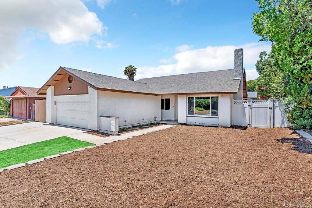 Santee, CA 92071,10758 Princess Arlene DR