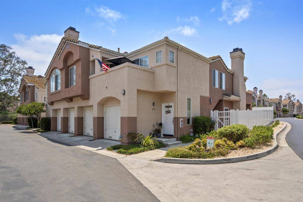 Chula Vista, CA 91910,490 Belle Vista DR #223