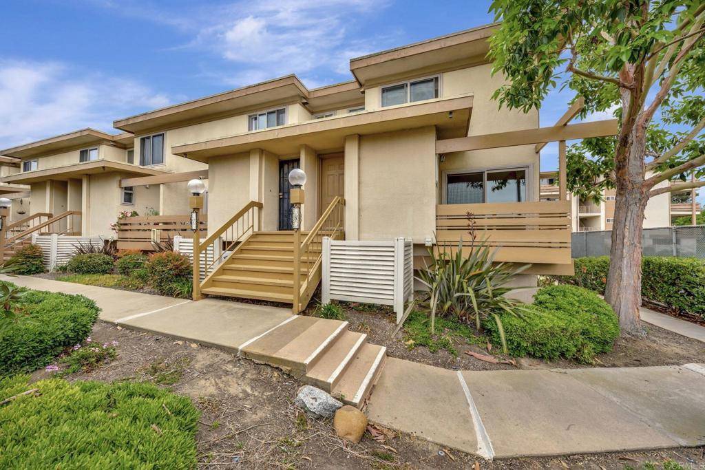 San Diego, CA 92110,2666 Worden #8