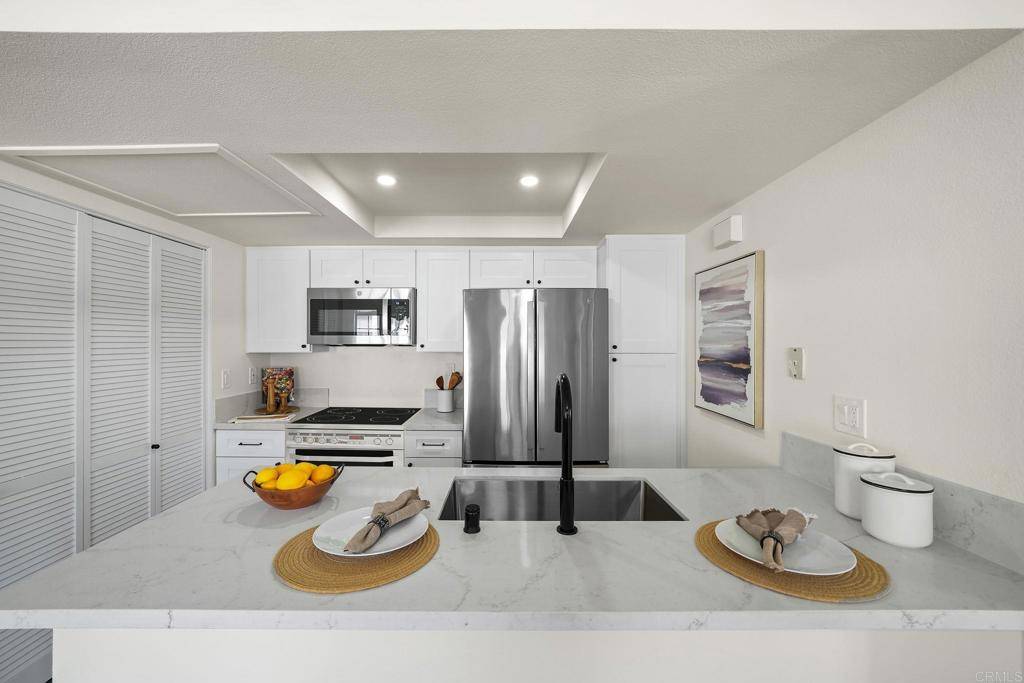 Chula Vista, CA 91913,742 Eastshore #98